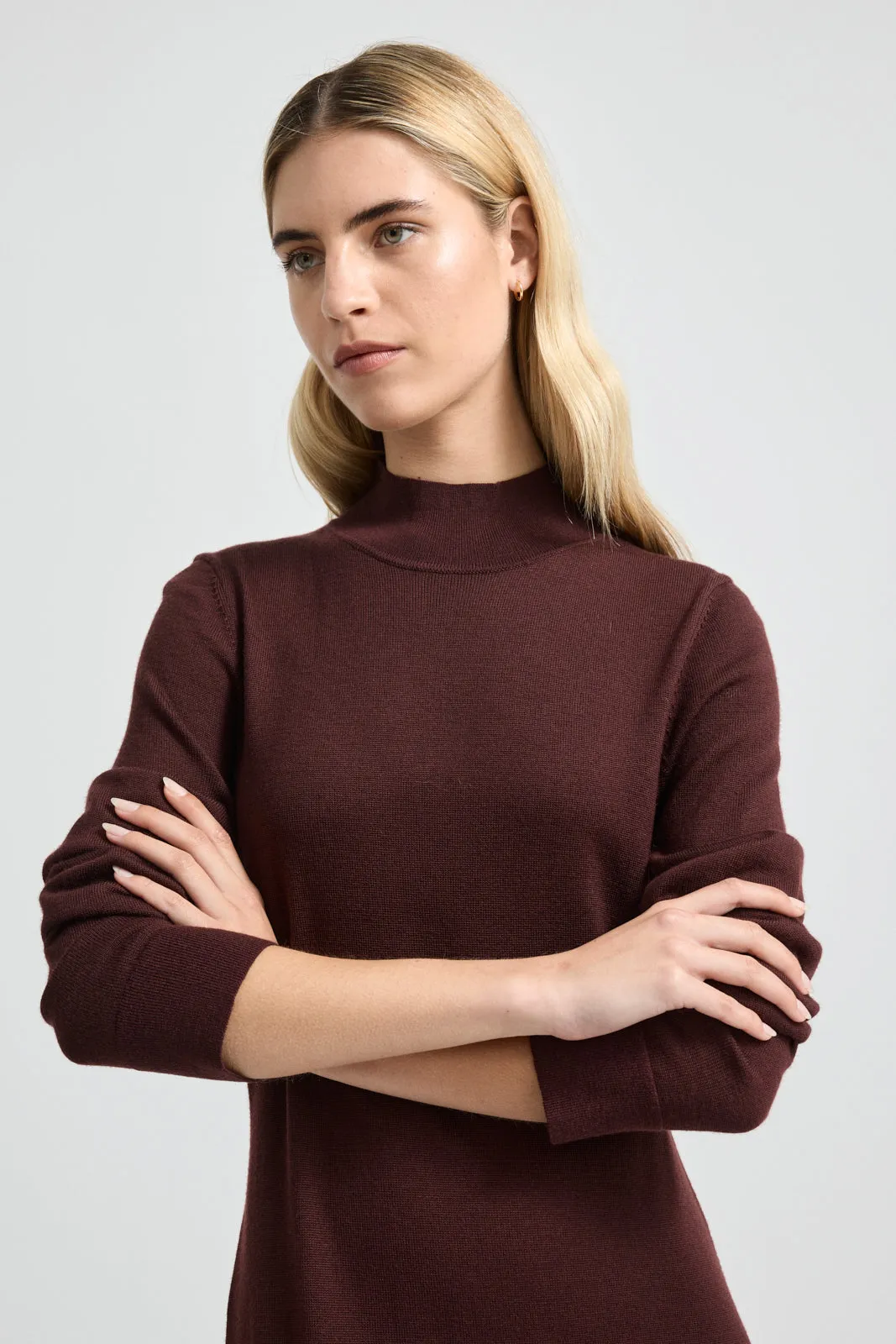 FINE FUNNEL NECK DRESS